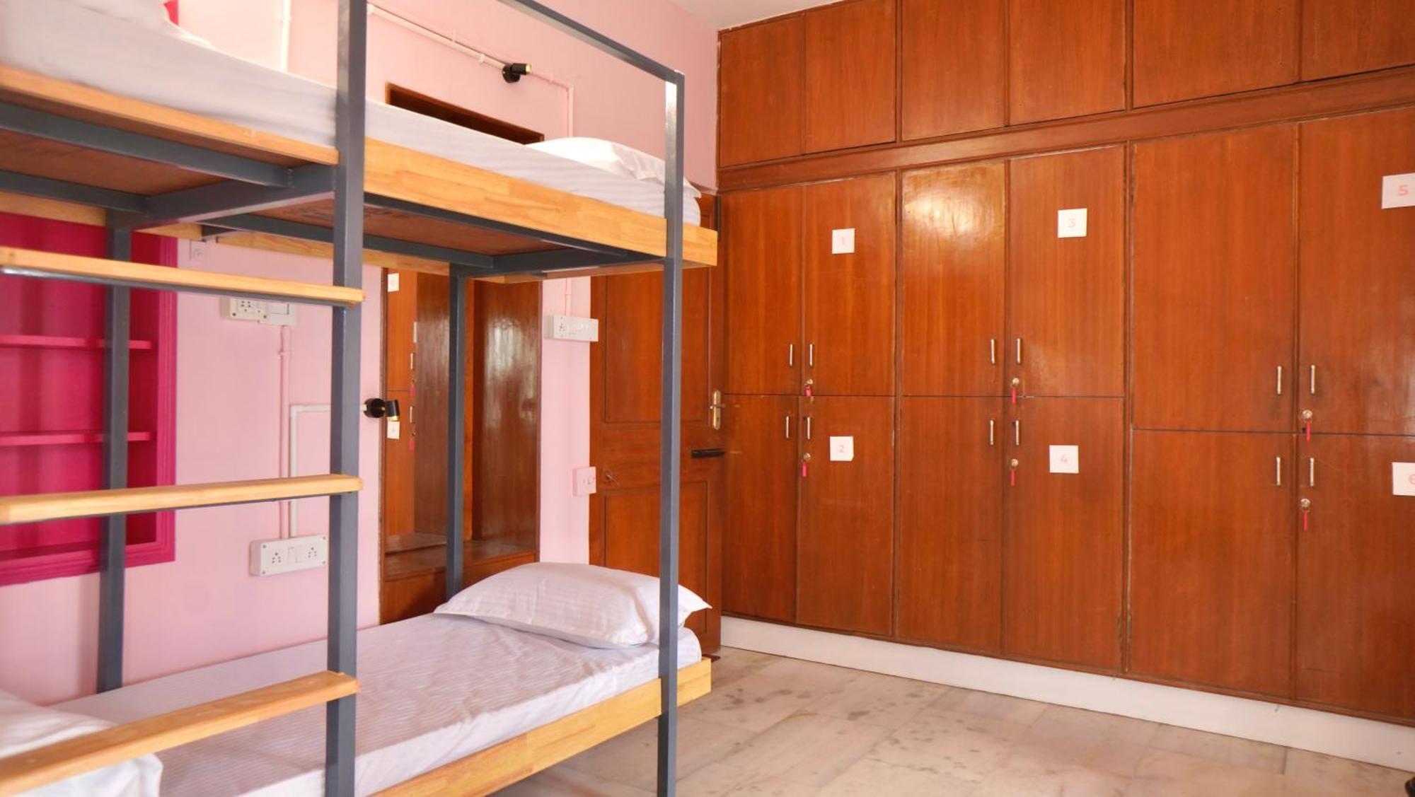 Roambay - Gokulam Hostel Mysore Exterior photo