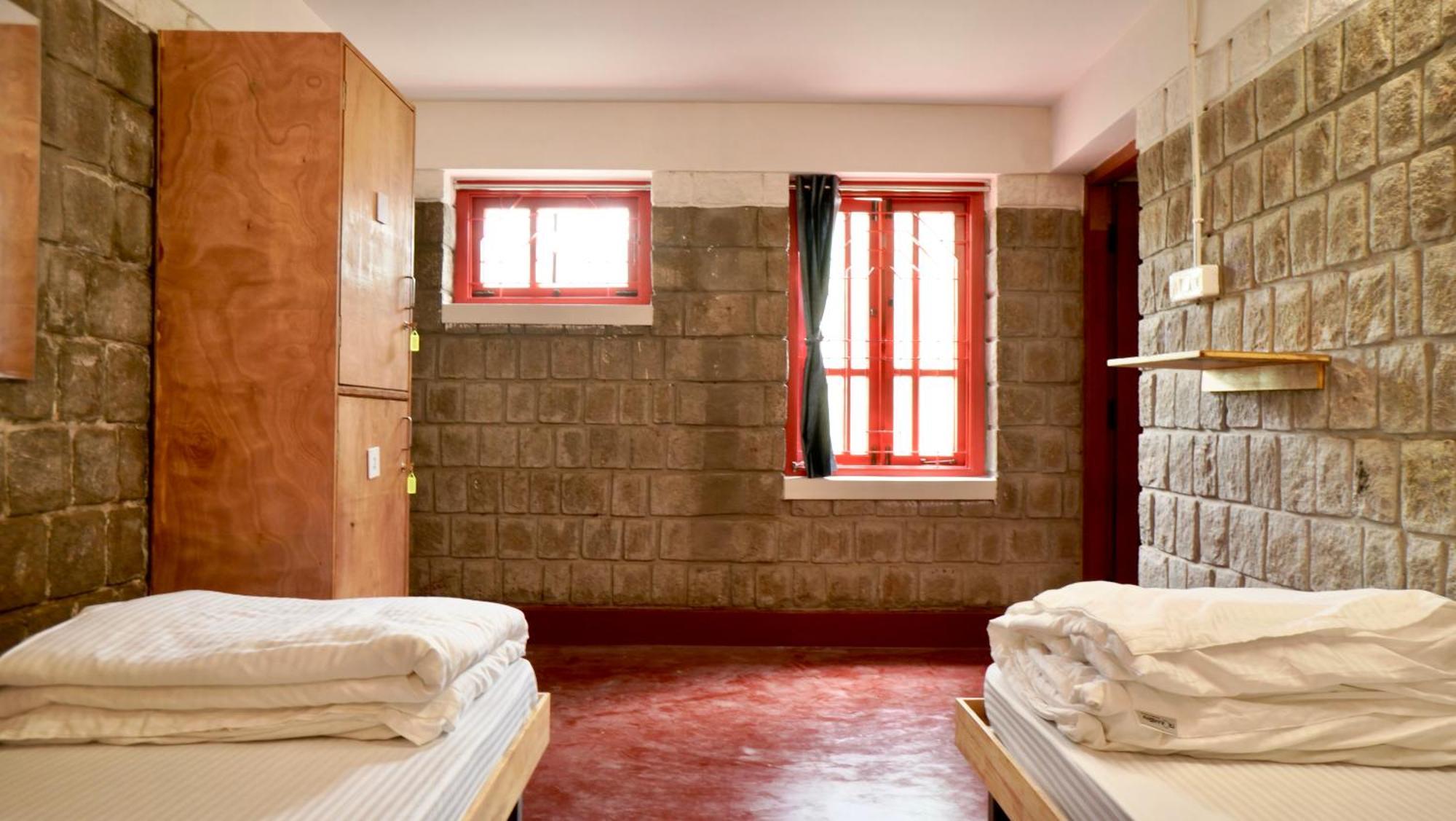 Roambay - Gokulam Hostel Mysore Exterior photo